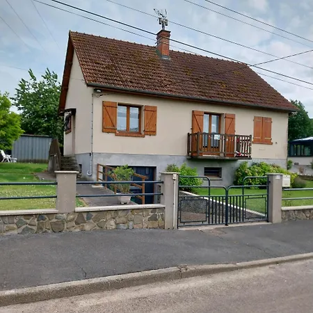 La Maison Trefle Nyaraló